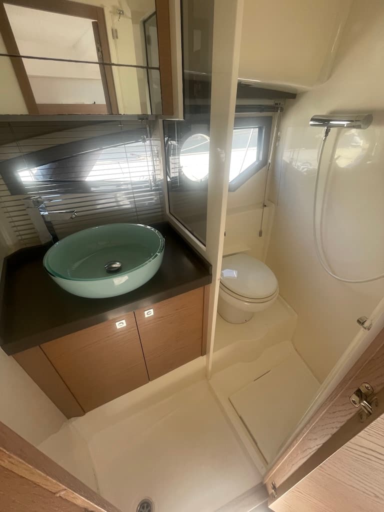 2015 Faeton 36 Formentera factory hardtop and electronics