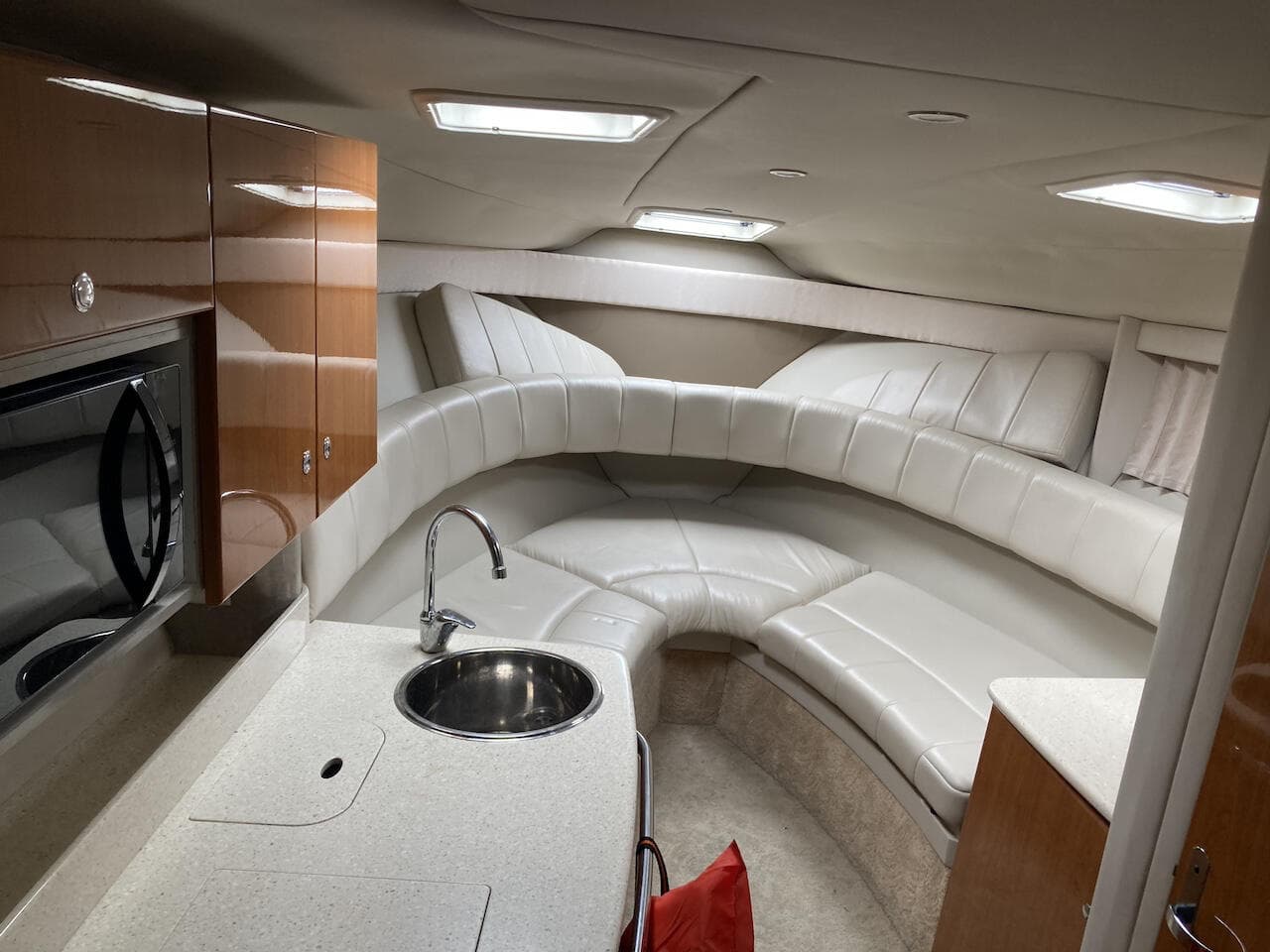 2005 Formula 27 PC starboard profile freshwater Lake Erie boat