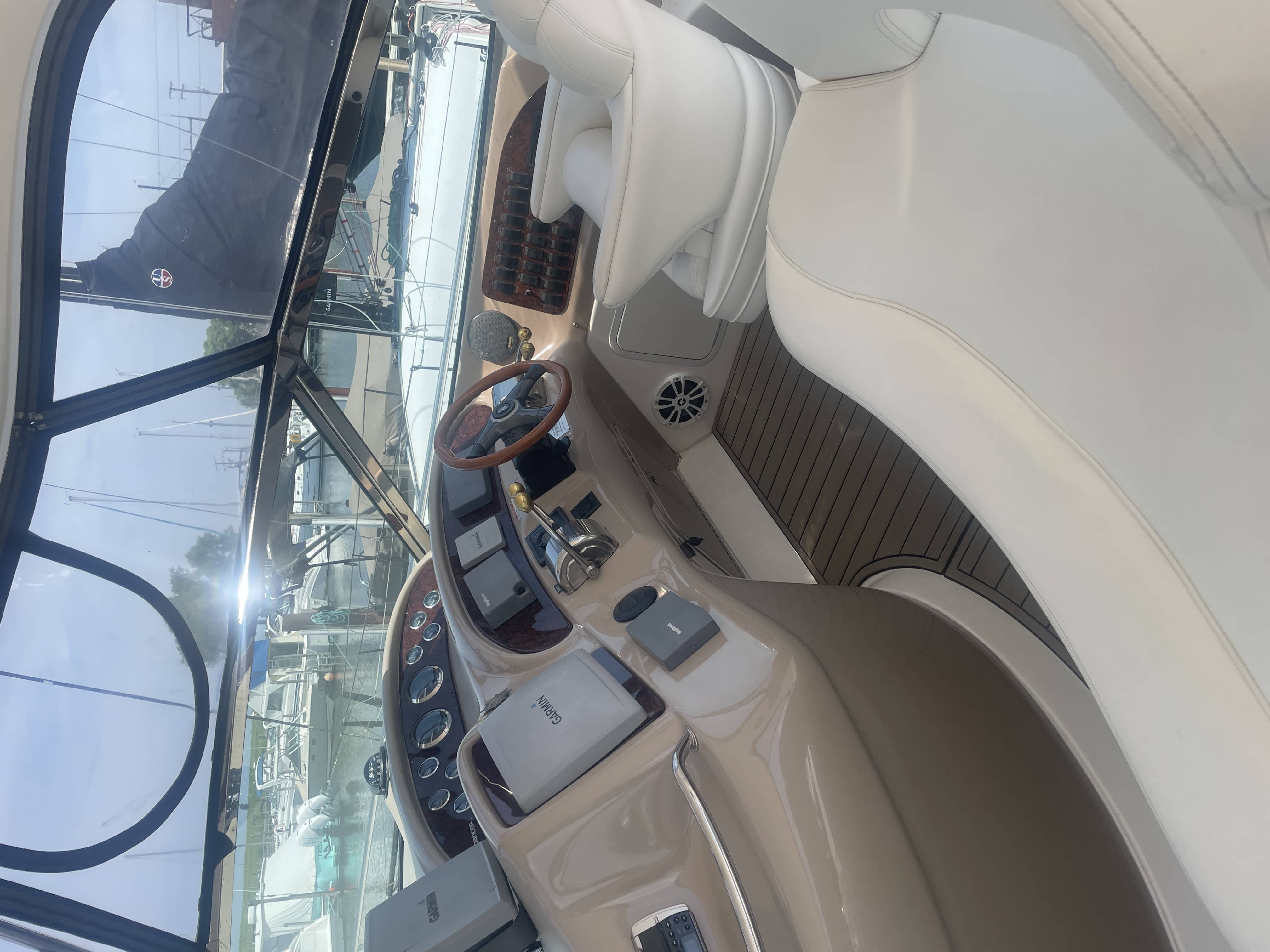 2001 Sea Ray Sundancer 460 helm station with dual Garmin GPS units