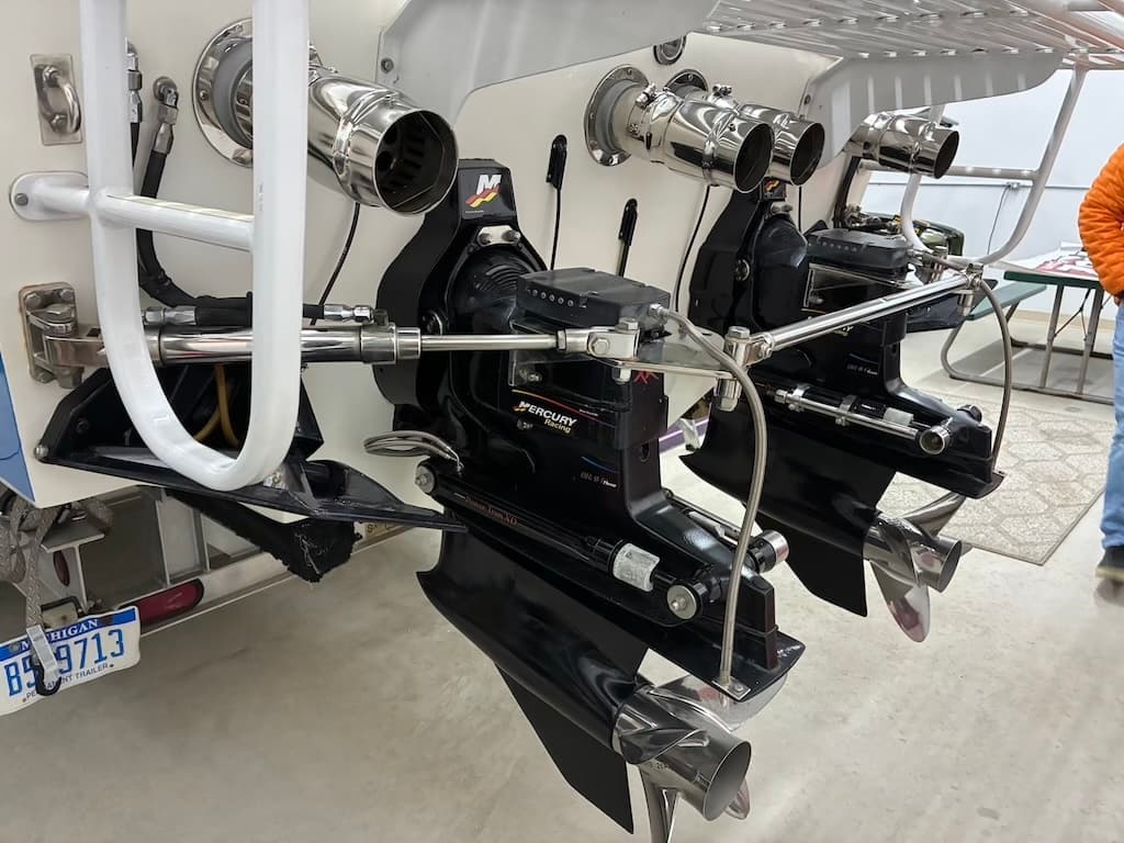 1994 Cigarette 35 Cafe Racer new CMI headers