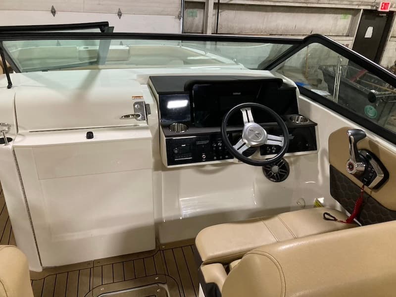 2022 Sea Ray 250 Bow Rider interior detail, 36 hours, Cleveland Lake Erie