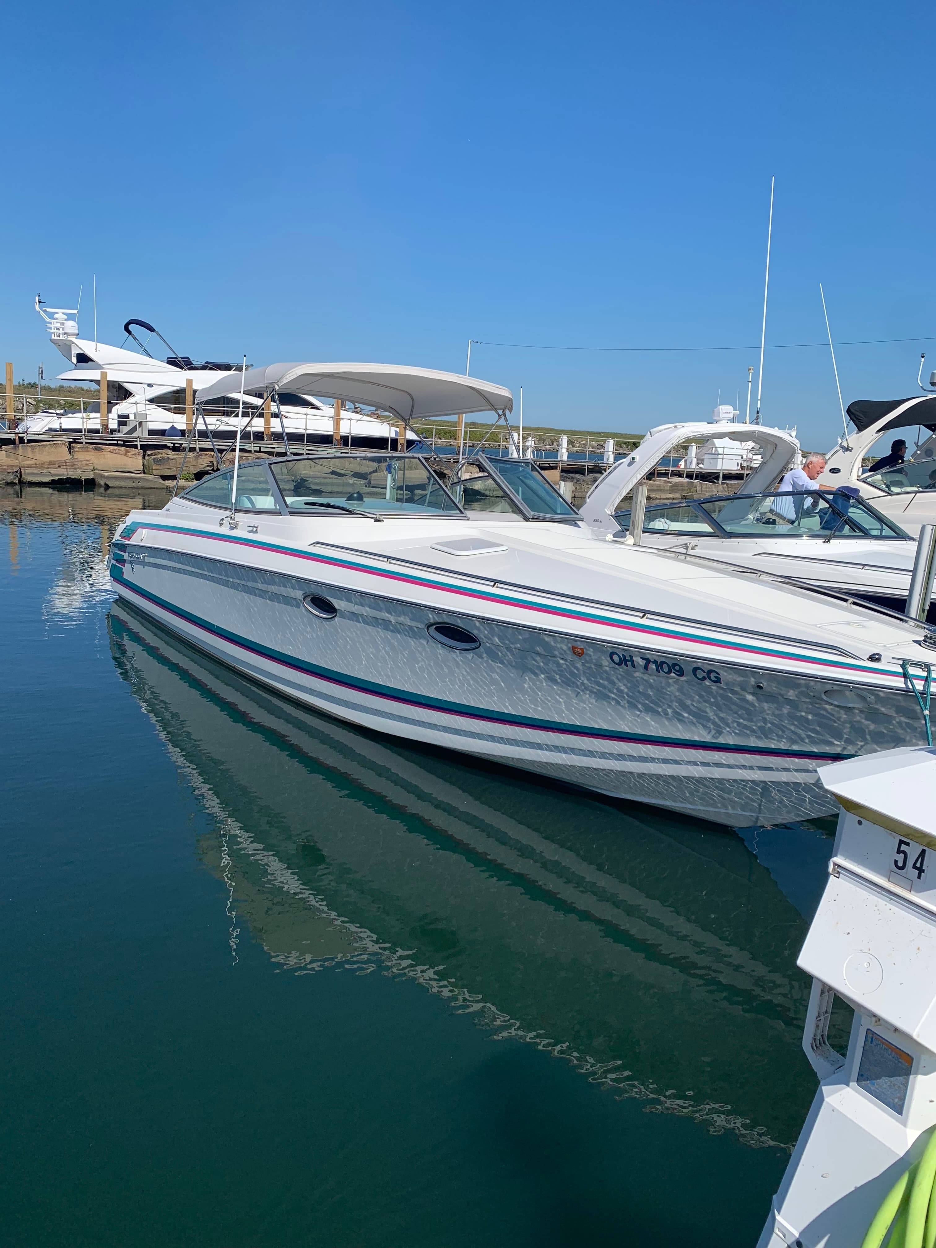 1998 Formula 330 SS sport cruiser exterior profile for sale in Cleveland, Ohio on Lake Erie
