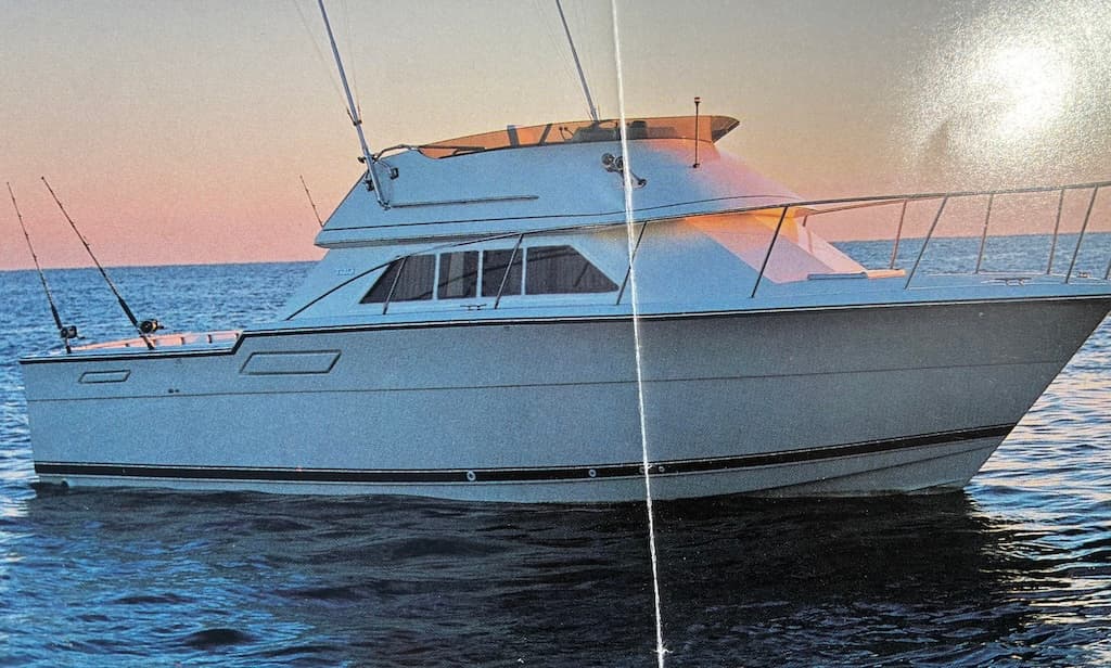 1989 Tiara 3300 Sport Flybridge for sale in Cleveland, Ohio on Lake Erie