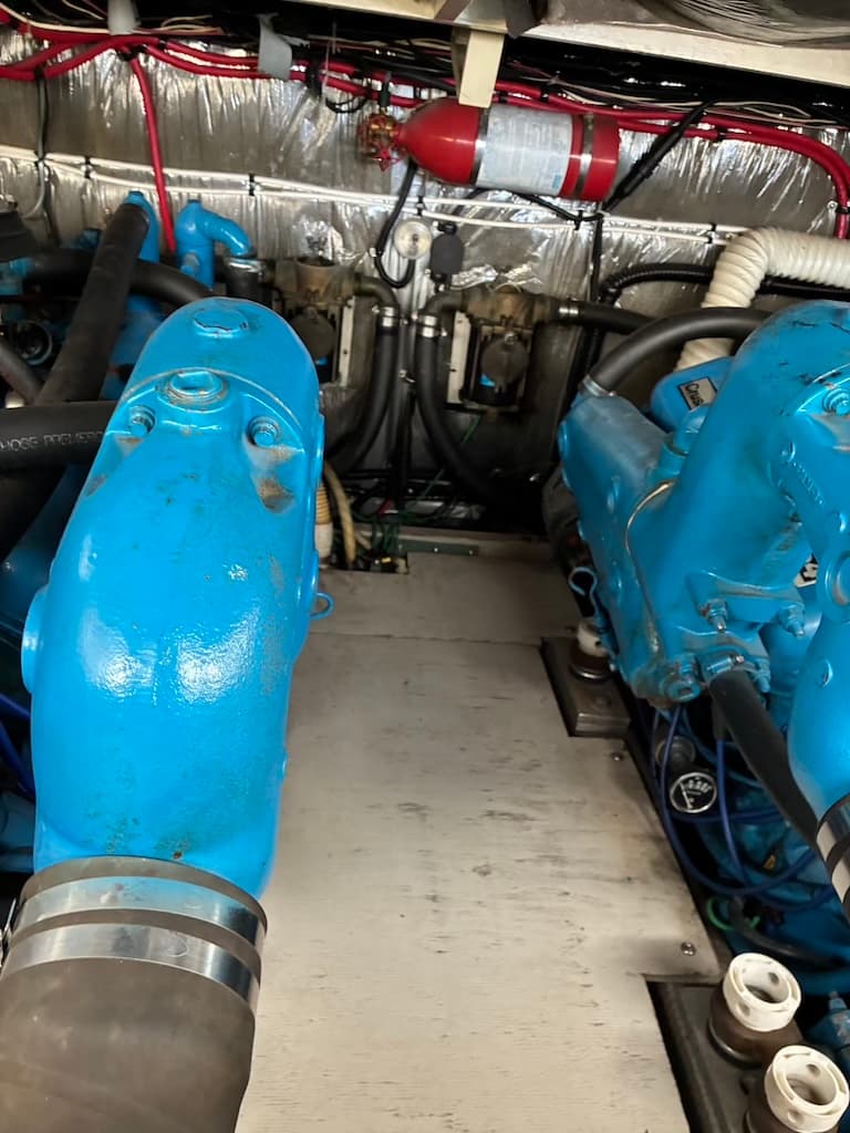1989 Tiara 3300 Sport Flybridge engine bay with twin Crusader 454s