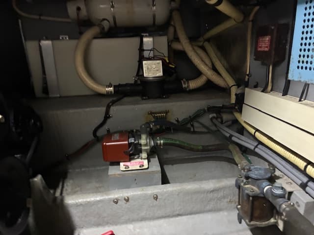 1990 Sea Ray 350 Express Cruiser engine bay with twin Mercruiser 7.4 BlueWater inboards