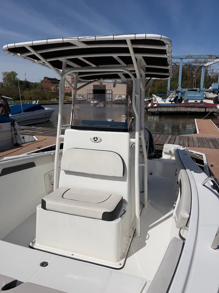 2017 Clearwater 2300 Center Console cockpit with T-top and bow storage