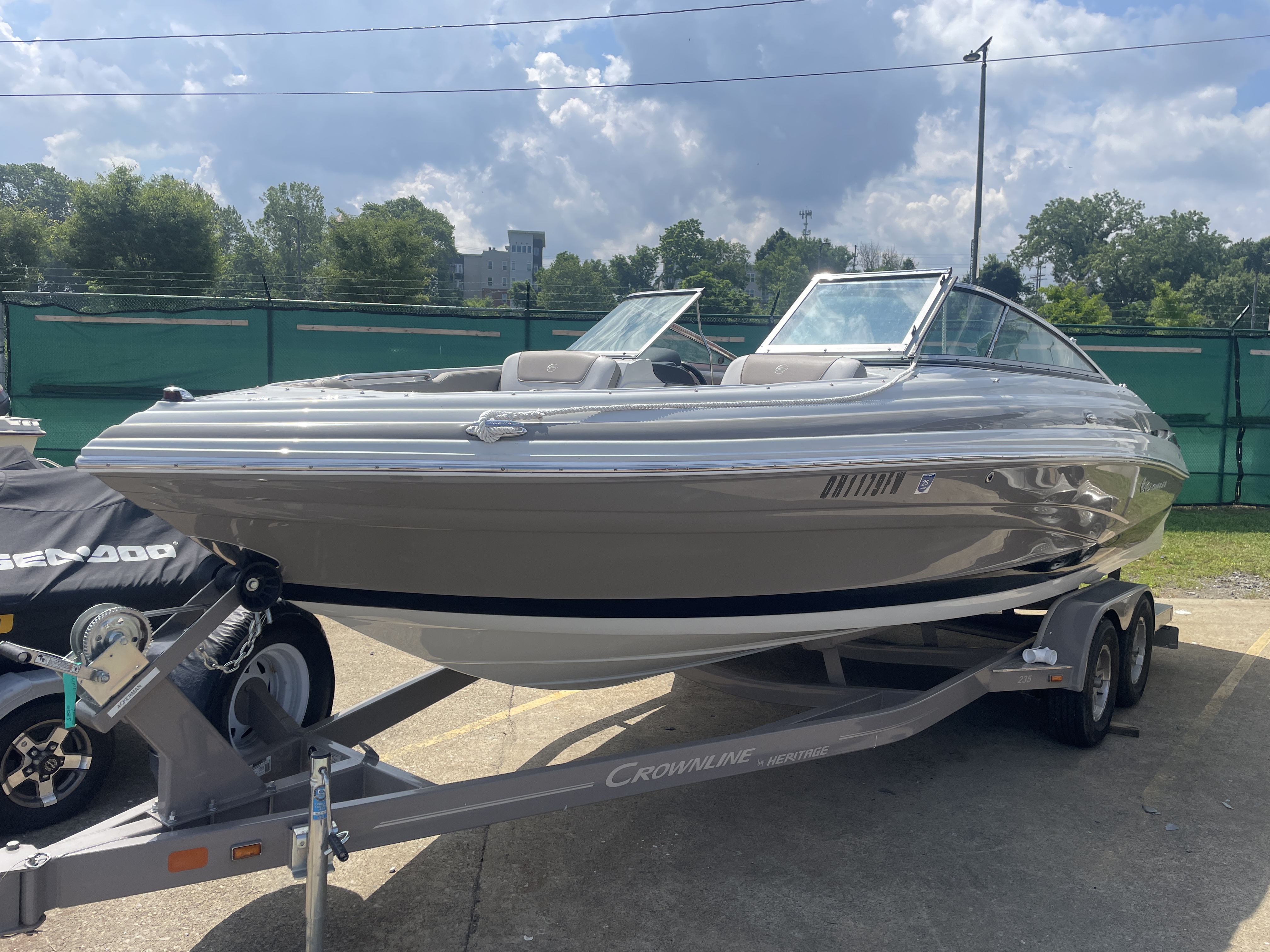 2018 - crownline - 235 ss bow rider